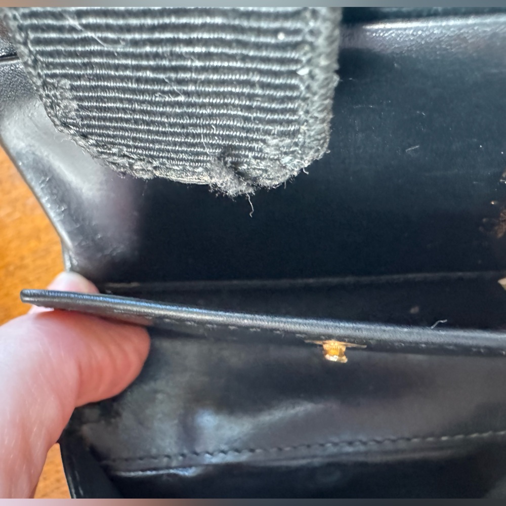Salvatore Ferragamo Vara Bifold Black Leather Wallet w/COA - Picture 5 of 13
